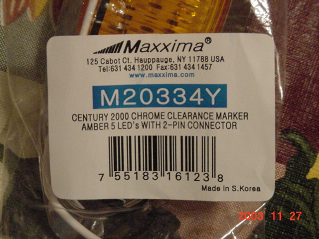 Maxxima 5 L.E.D. clearance marker light assembly